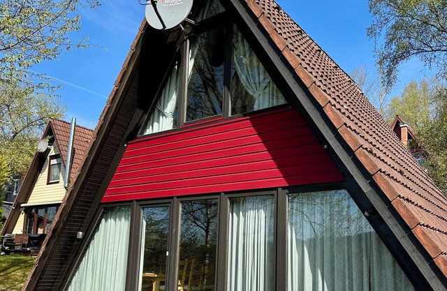 Pure nature - forest vacation in a tiny house