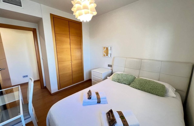 PUSHE Alhendin Shopping & Culture