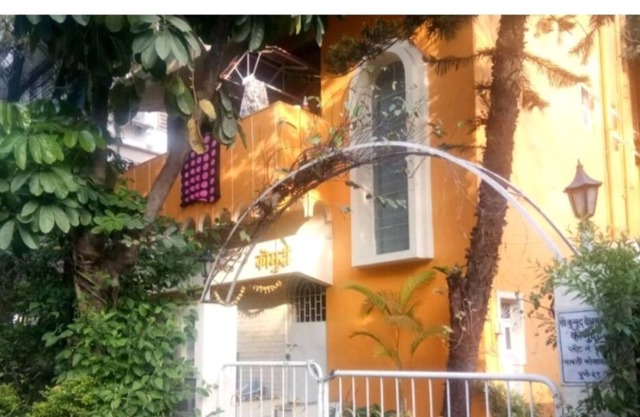 Pvt AC room in Pvt bungalow + Garden + Sitout with nature view, Pune