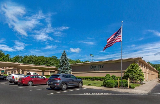 Quality Inn Ledgewood - Dover