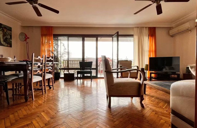 Quiet and Big House in Cihangir Istanbul