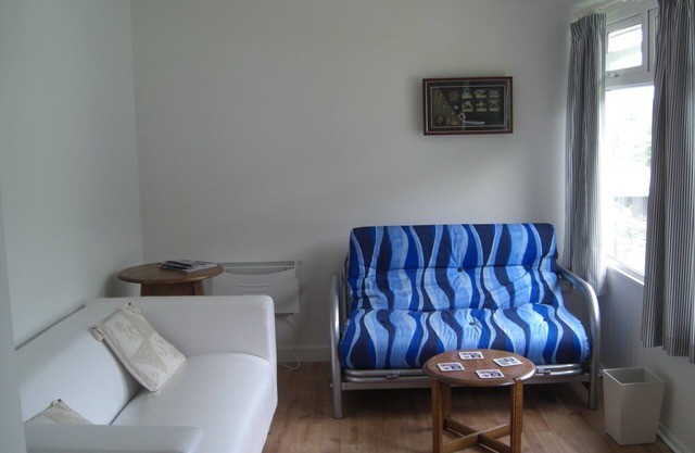 Quiet chalet, near the beach