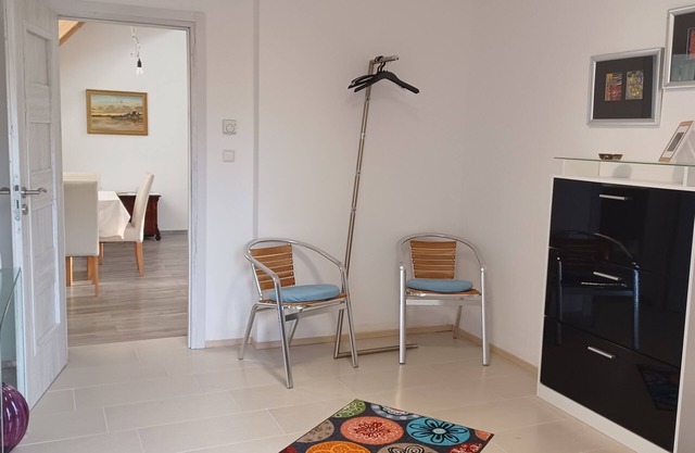 Quiet renovated vacation home 130 sqm Mecklenburg Lakeland up to 4 persons