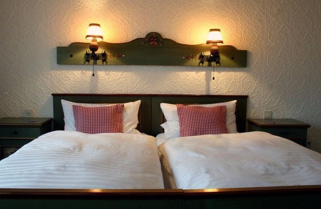 Quiet shared rooms - Landhotel-Restaurant Haus Doris