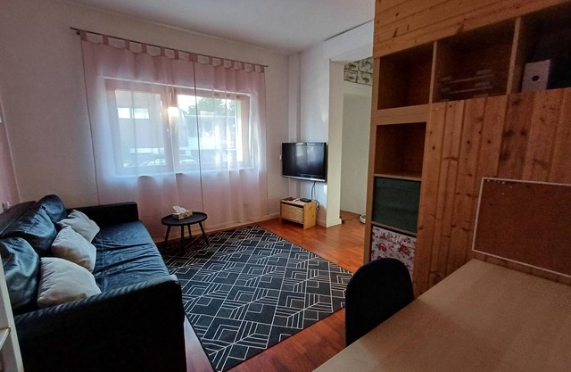 Quiet vacation apartment near Cologne: Hürth, centrally located