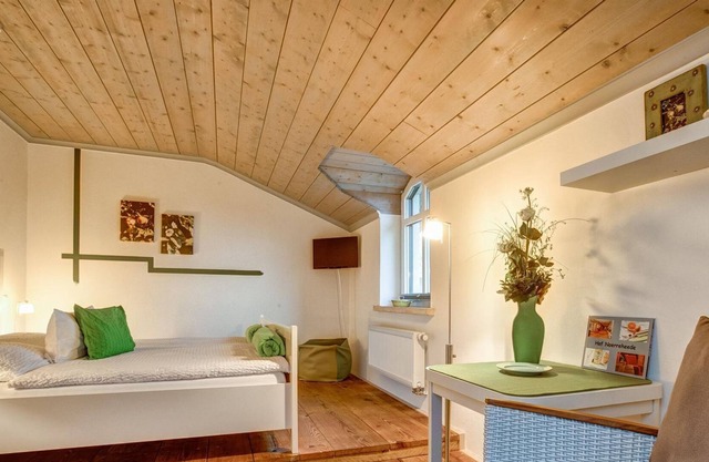 Quince Chamber - Hof Noerreheede