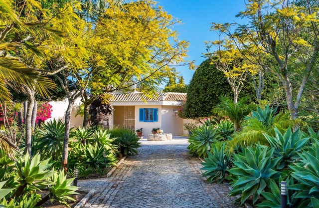 Quinta Azul - Gorgeous Apartment with Pool & Private Terrace