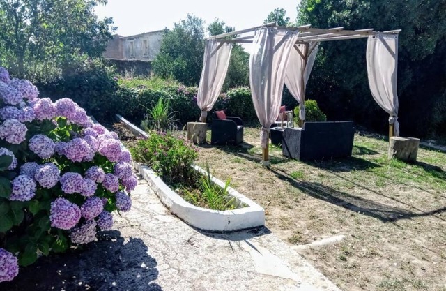 QUINTA DO BANCO - HORSES, BREAKFAST AND BED