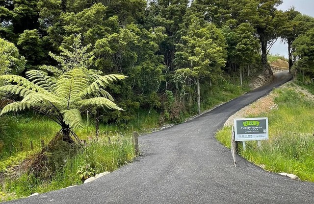 Quite Private close to cafes beach river