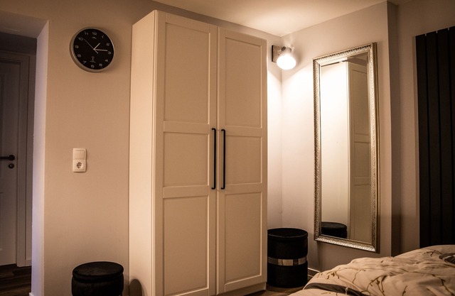 Radeberg shelter with garden and whirlpool