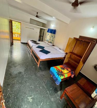 RadhaKrishna Stay IN