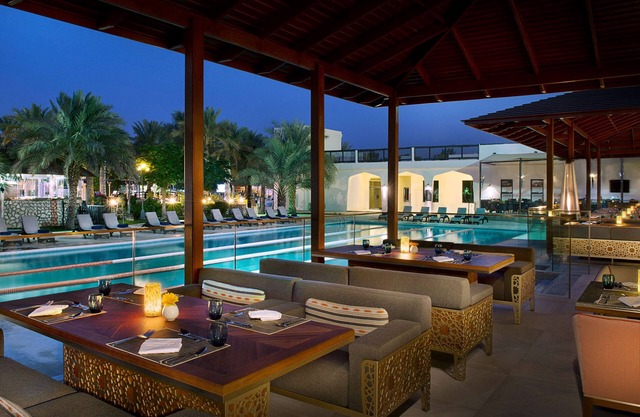 Radisson Blu Hotel & Resort, Al Ain