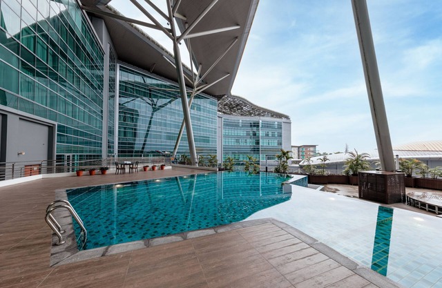 Raia Hotel & Convention Centre Kuching