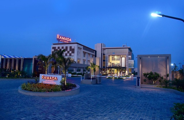 Ramada by Wyndham Gandhidham Shinay