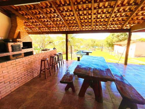 Rancho Sossego - Casa a 100m do Lago Corumbá IV