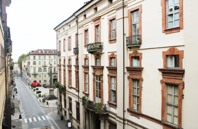 Rapanus Suites: Deluxe Apartment