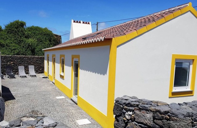 Recanto das 5 T2 by PontaNegraAzores