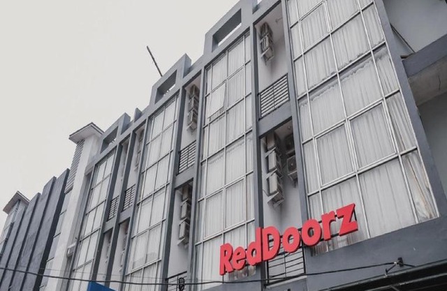RedDoorz @ Jalan Sukabangun 2 Palembang