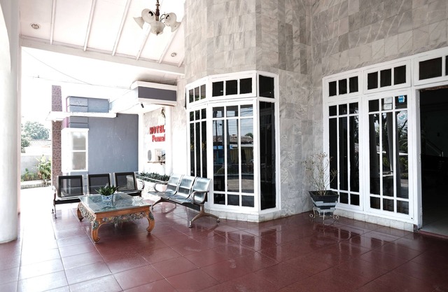 RedDoorz near RSUD Kolonel Abundjani Bangko