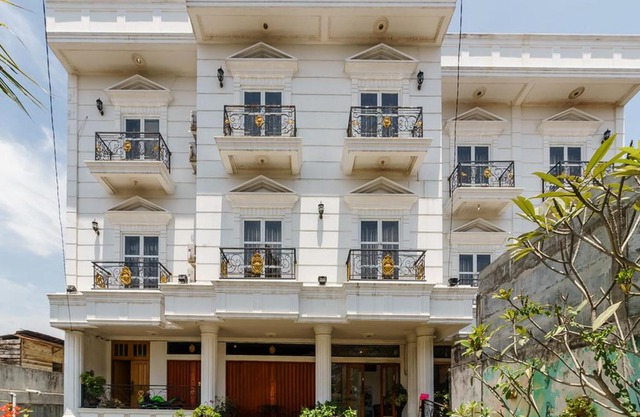 RedDoorz Syariah near Lahat Station