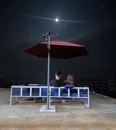 Redeem Cafe & Homestay