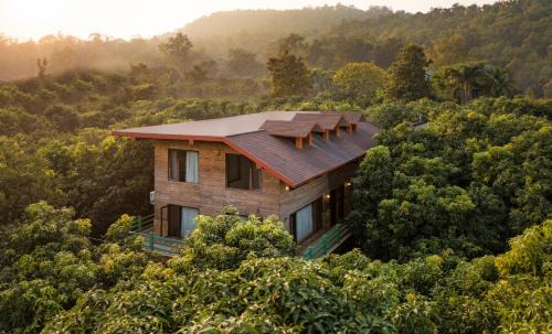 Rega Tuskar's Riverside Resort Jim Corbett