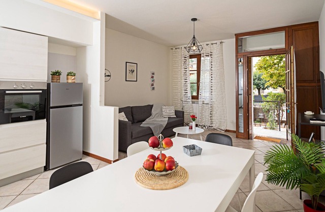 Regarda - "Townhouse 71" with 2 bedrooms, 2 bathrooms, wifi, airco