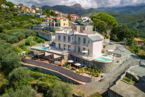 Relais Le Torri in Verici with Private Pool
