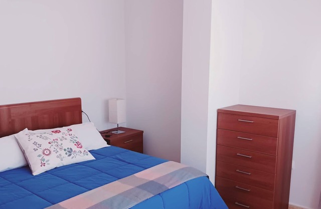 Relax in this calm, centrally located space great for couples or family getaways