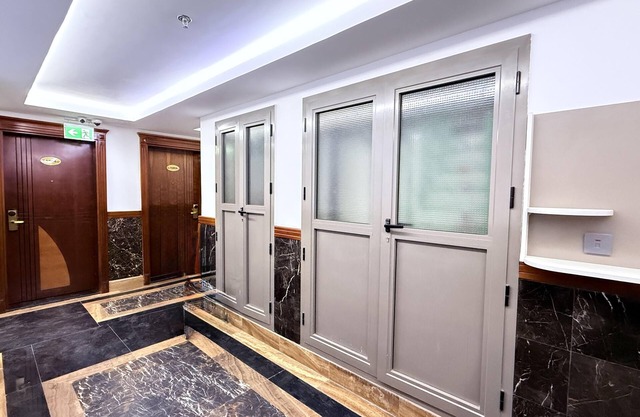 Relax in Style | Royal Tulip King Comfort