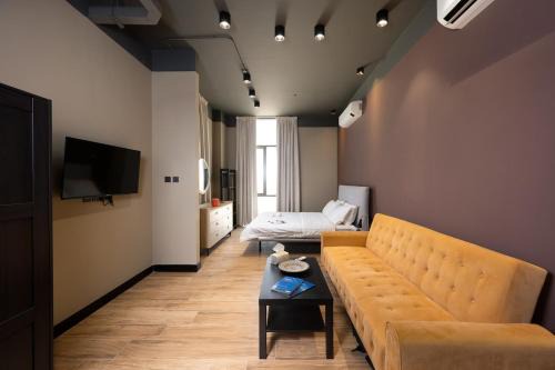 Relax in style Studio by Spacey Duqm 79