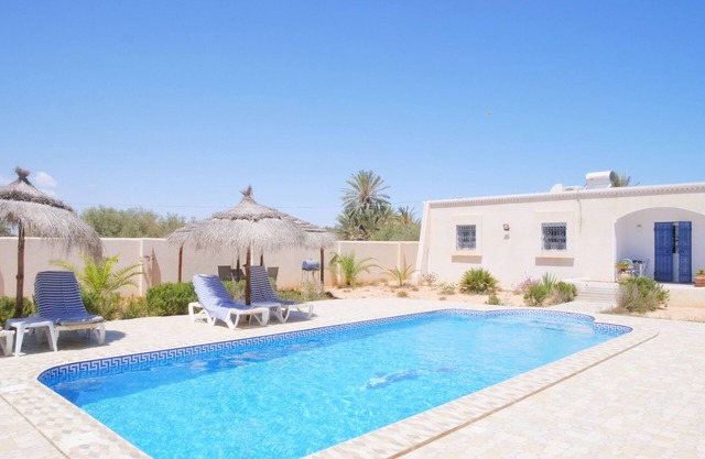 Relax in the comfort of Dar Elyas: our villa with swimming pool in Djerba!