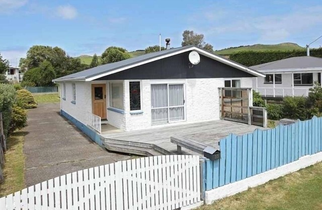 Relax on the Riviera