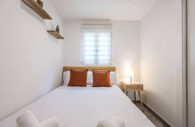Relaxed City Escape 30' from Central Madrid