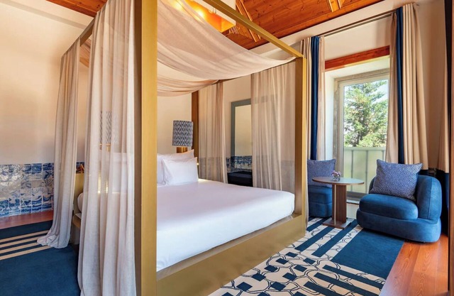 Relaxing Lisbon Retreat with Outdoor Pool & Garden Views | Free Parking Included