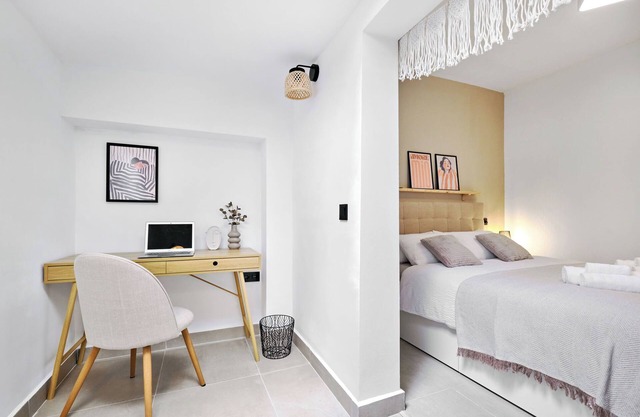 Relaxing Oasis for Digital Nomads with Pool