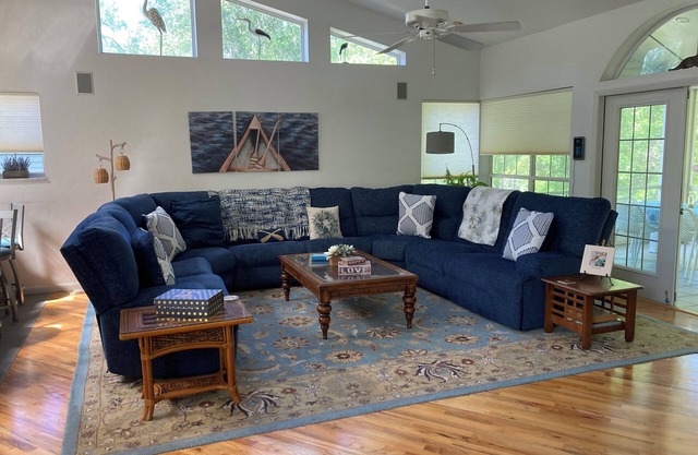 Relaxing, well-stocked riverfront home including kayaks for 10.