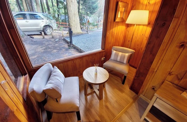 Remanso del Bosque Loft Cauquen, Bahía Manzano