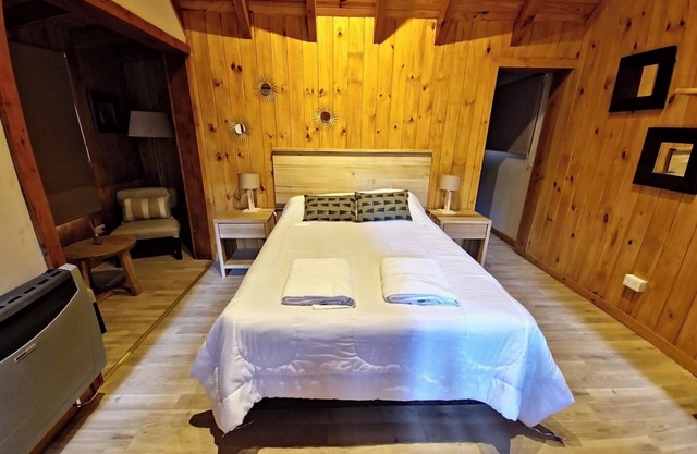 Remanso del Bosque Loft Chacay, Bahía Manzano