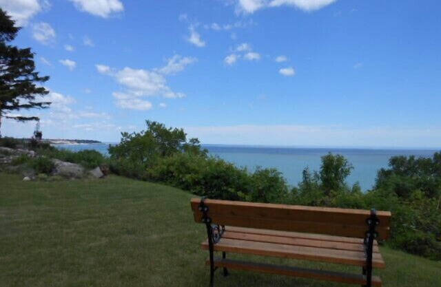 REMODELED HOME ON LAKE MICHIGAN