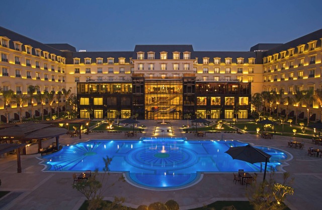 Renaissance Cairo Mirage City Hotel