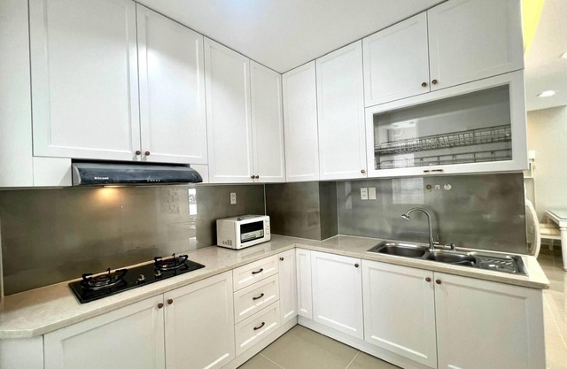 Renovated 2BR/2BT in District 7 [Long-term Only]