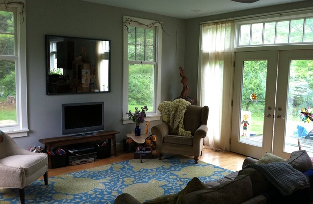 Renovated Berkshires Farmhouse - minutes from hiking, swimming, and Tanglewood