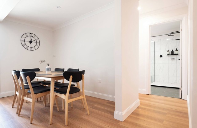 Renovated Delight in Invermay: WiFi & Parking