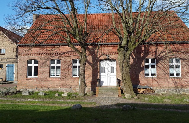 Renovated farmhouse in the northern Uckermark, between lakes and forests
