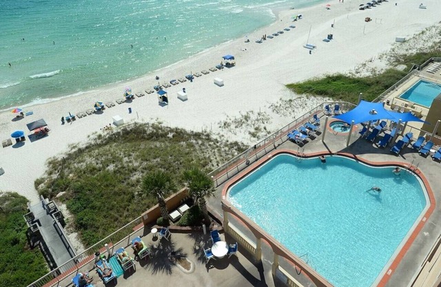 Renovated Master Gulf View Free Beach Chairs! Free Golf & Activities Daily!
