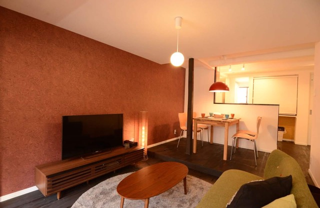 Renovated modern traditional house 5mins-walk from station, "Uan/Hana"