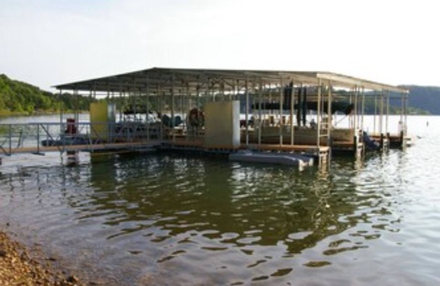 Rent Your Own Resort On Table Rock Lake