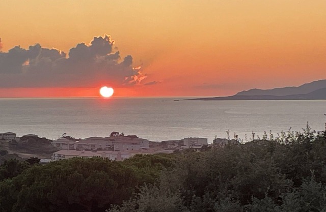 RENTAL APARTMENT AT THE VILLA 55 m2 SEA VIEW - 5 minutes from the beaches
