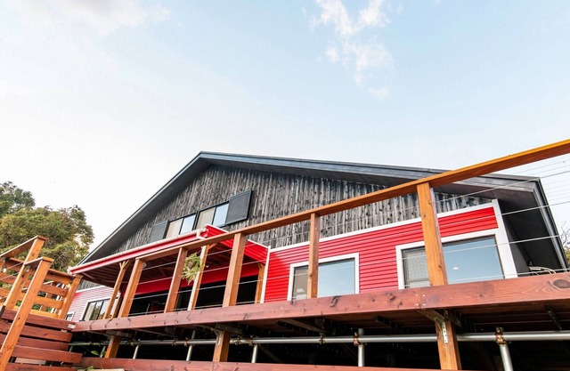 Rental villa with direct access to the beach roofed terrace BBQkaraoke/Katsuura Chiba